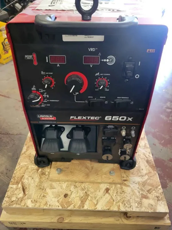 Lincoln Flextec 650X Multi-Process Factory Demo Welder with CrossLinc Technology