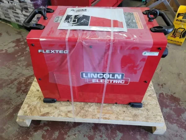 Lincoln Flextec 650X Multi-Process Factory Demo Welder with CrossLinc Technology